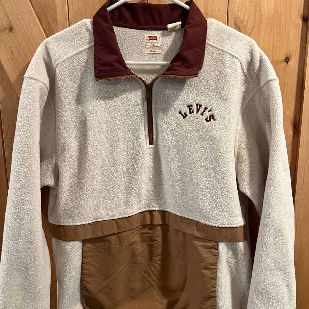 Levi's Quarter Zip Fleece | Men's Small